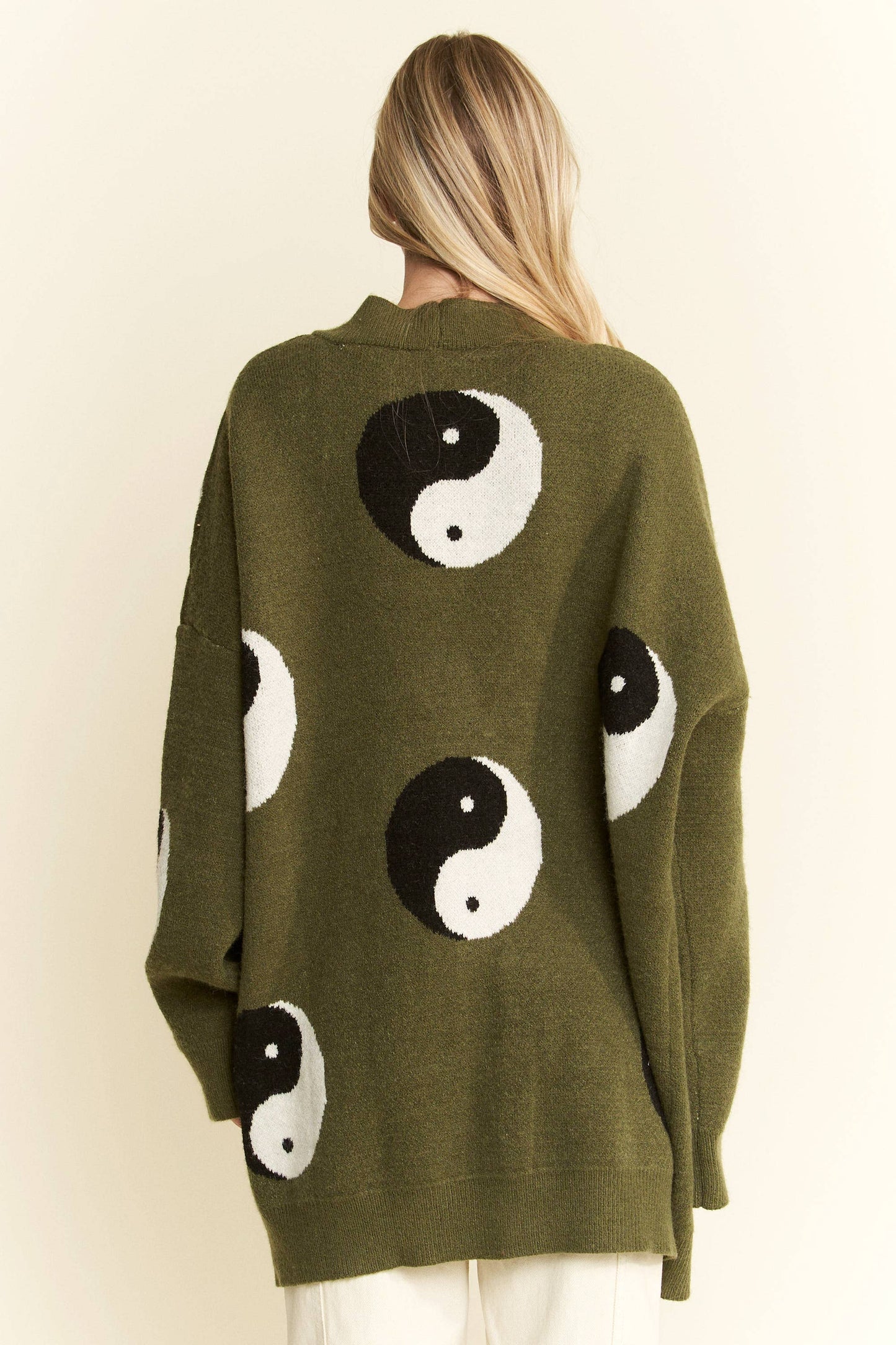 OVER SIZED YIN YANG CARDIGAN: OLIVE / L/XL