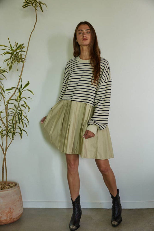 L7492 | Knit Long Sleeve Top with Woven Pleated Mini Dress: Natural Navy / S