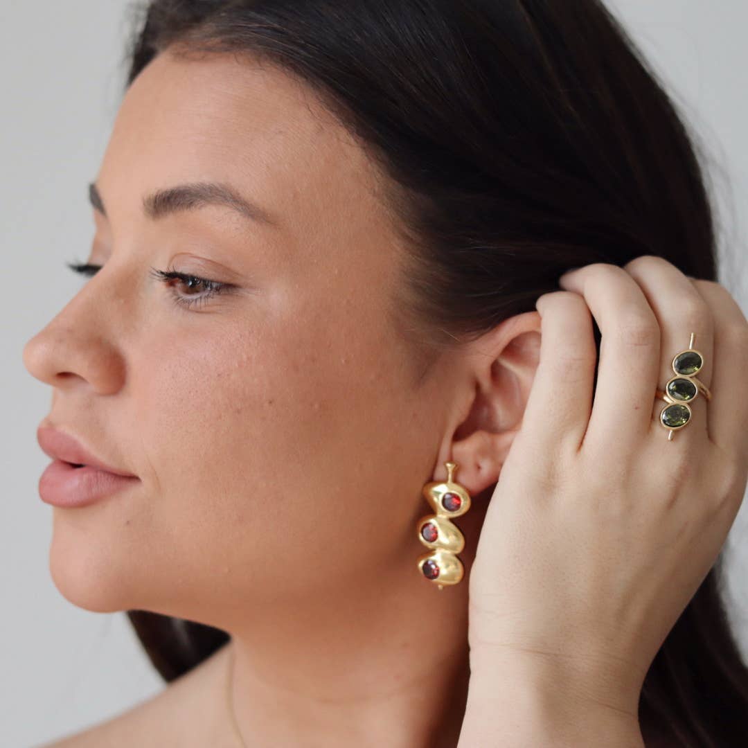 Extra Olives Martini Ring: 7