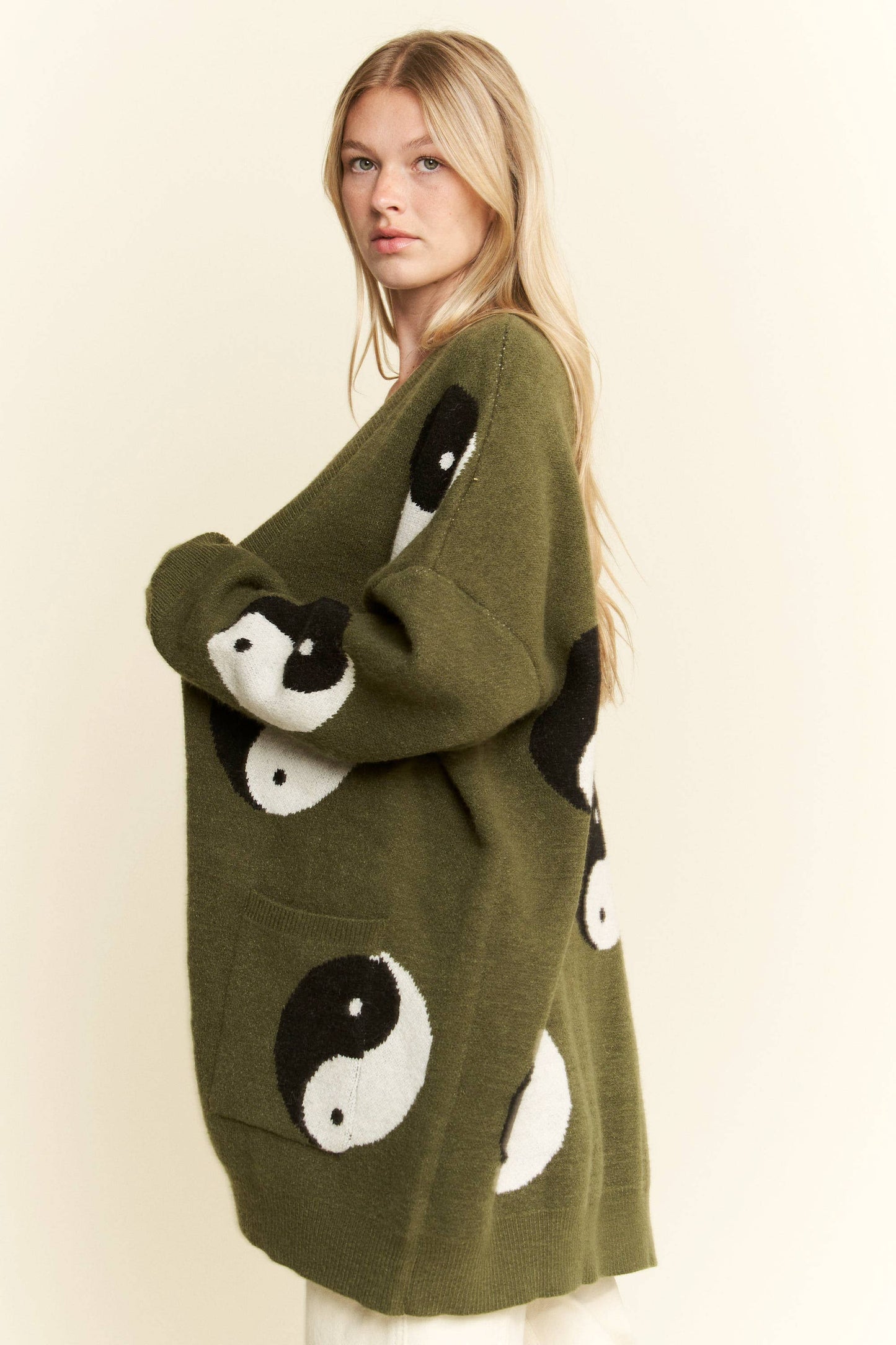 OVER SIZED YIN YANG CARDIGAN: OLIVE / S/M
