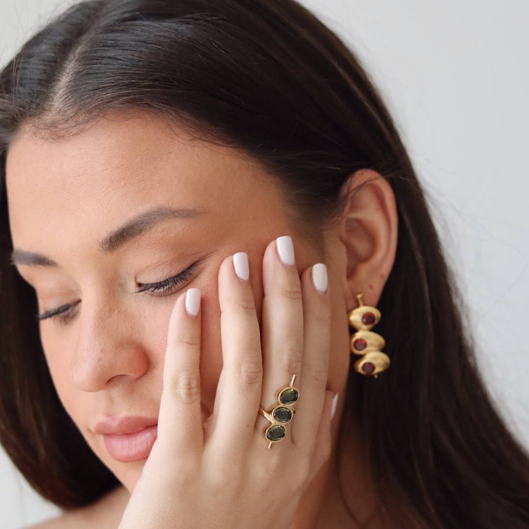 Extra Olives Martini Ring: 7